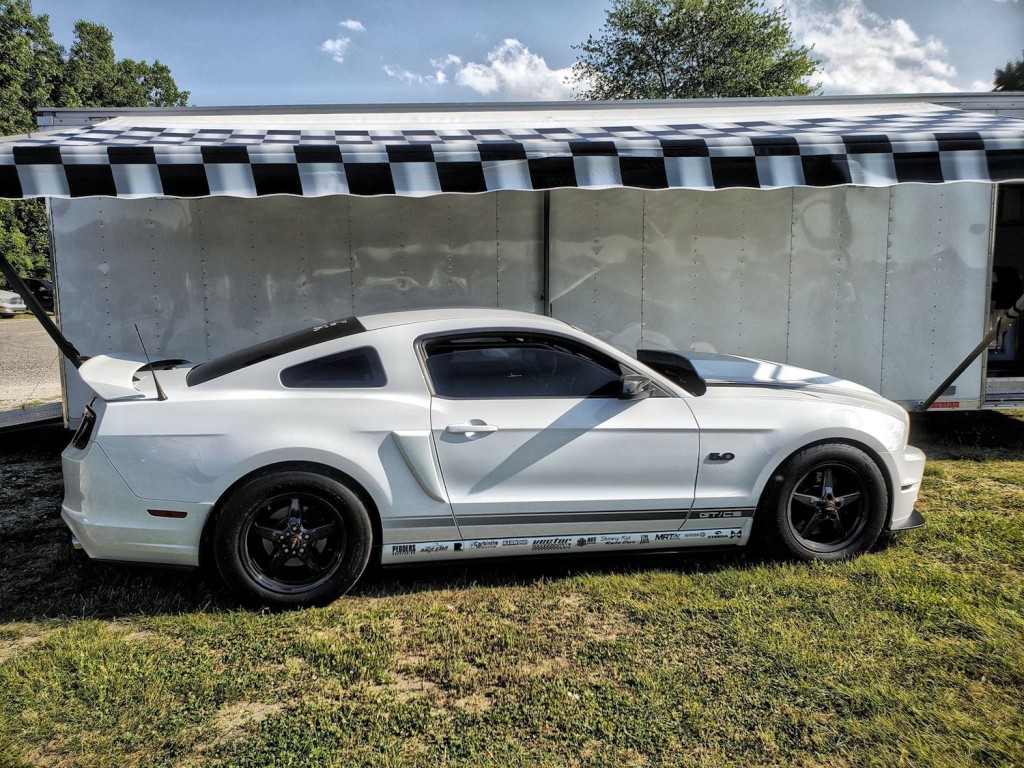 Download 2014 Mustang GT | Vector Motorsports